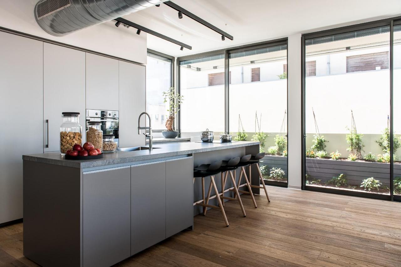 The Levee Hotel Tel Aviv Buitenkant foto